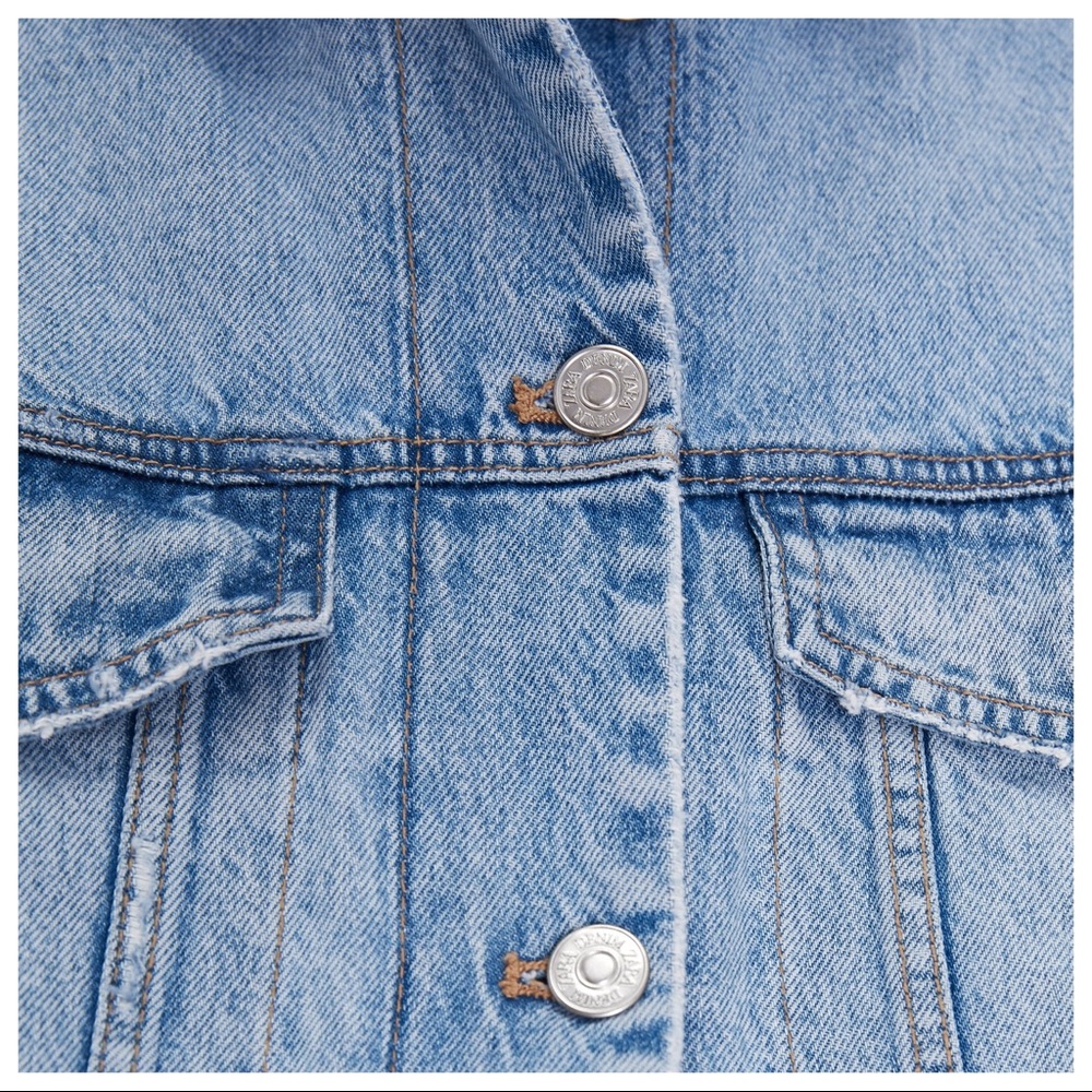 NWT. Zara Oversized Denim Jacket. Size S. - Picture 8 of 14